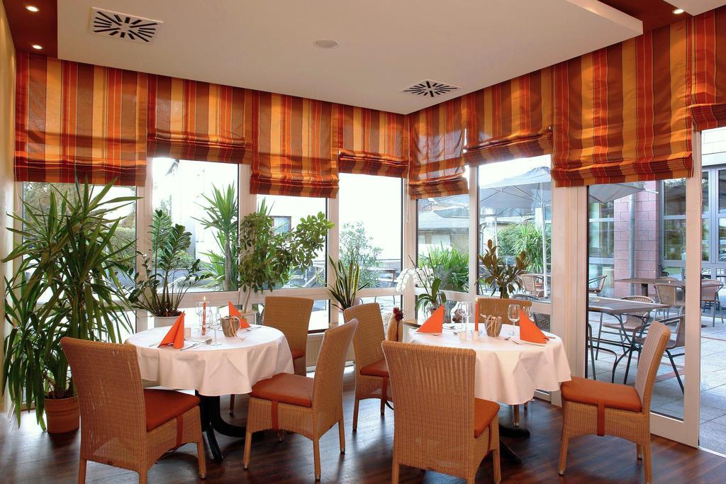 Westfaelischer Hof Lügde Extérieur photo